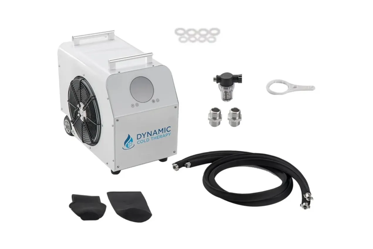 Dynamic Cold Therapy Pacific Cedar Barrel Cold Plunge