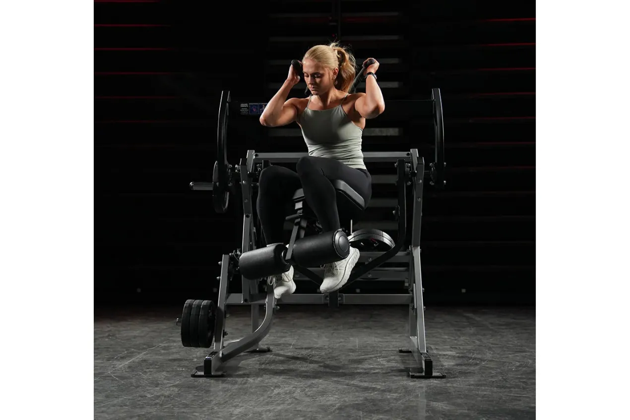 Hammer Strength Plate-Loaded Abdominal Oblique Crunch