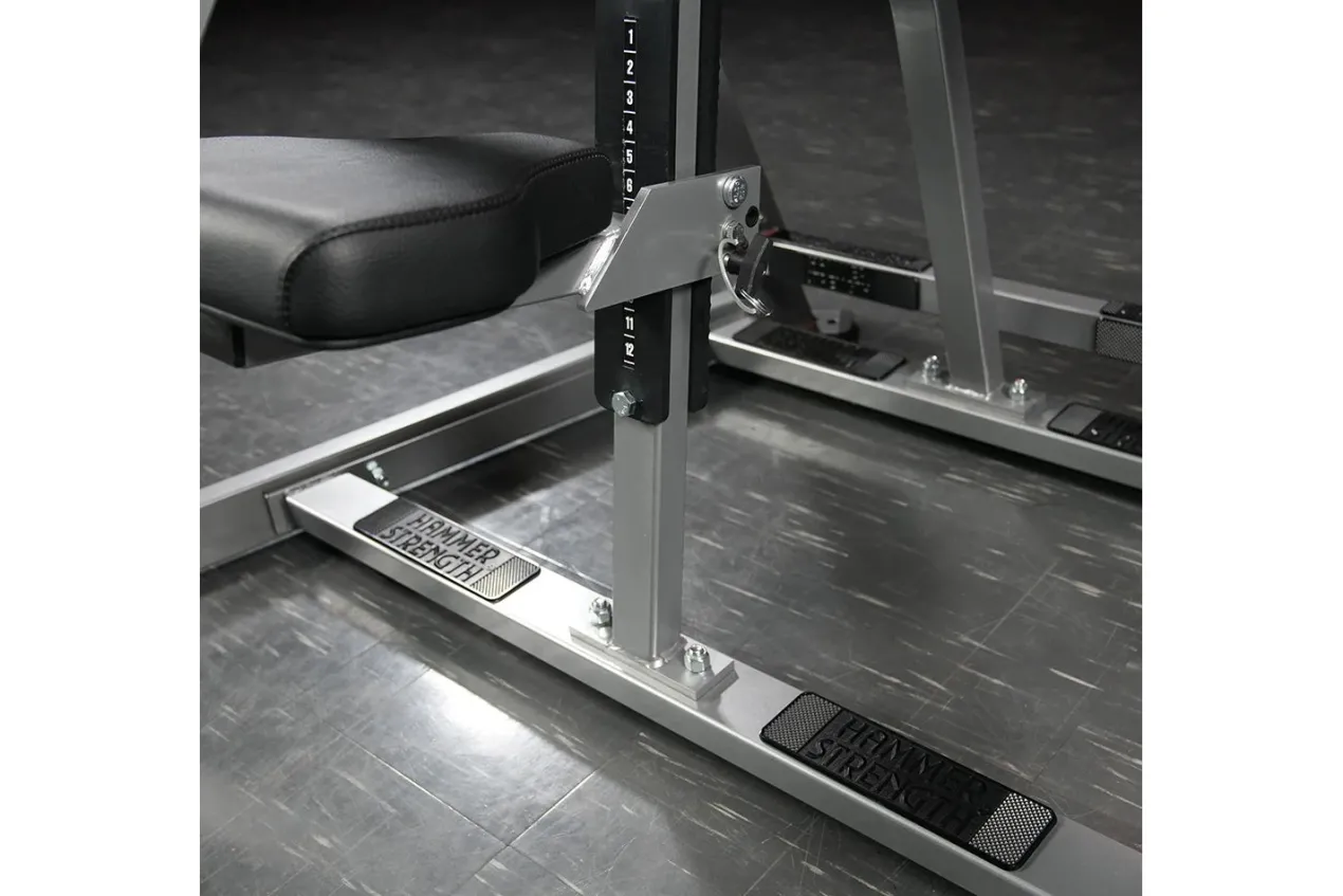 Hammer Strength Plate-Loaded Iso-Lateral D.Y. Row