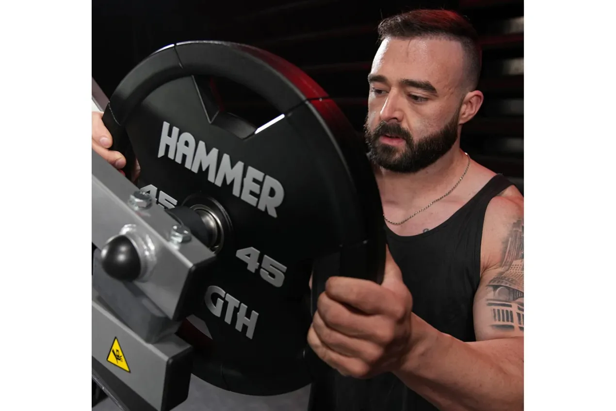 Hammer Strength Plate-Loaded Iso-Lateral D.Y. Row