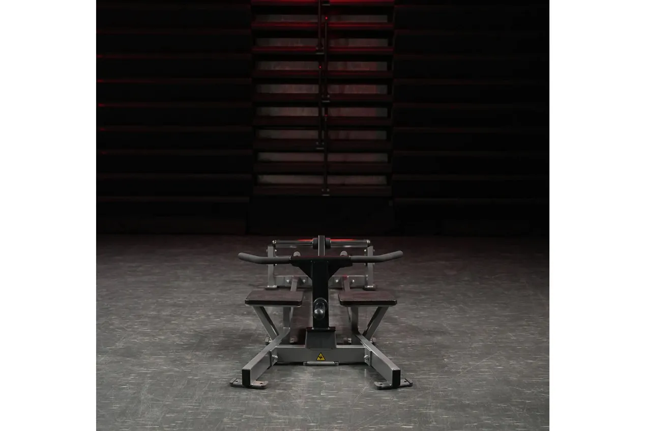 Hammer Strength Plate-Loaded T-Bar Row
