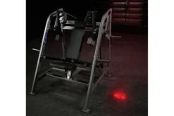 Hammer Strength Plate-Loaded Pullover
