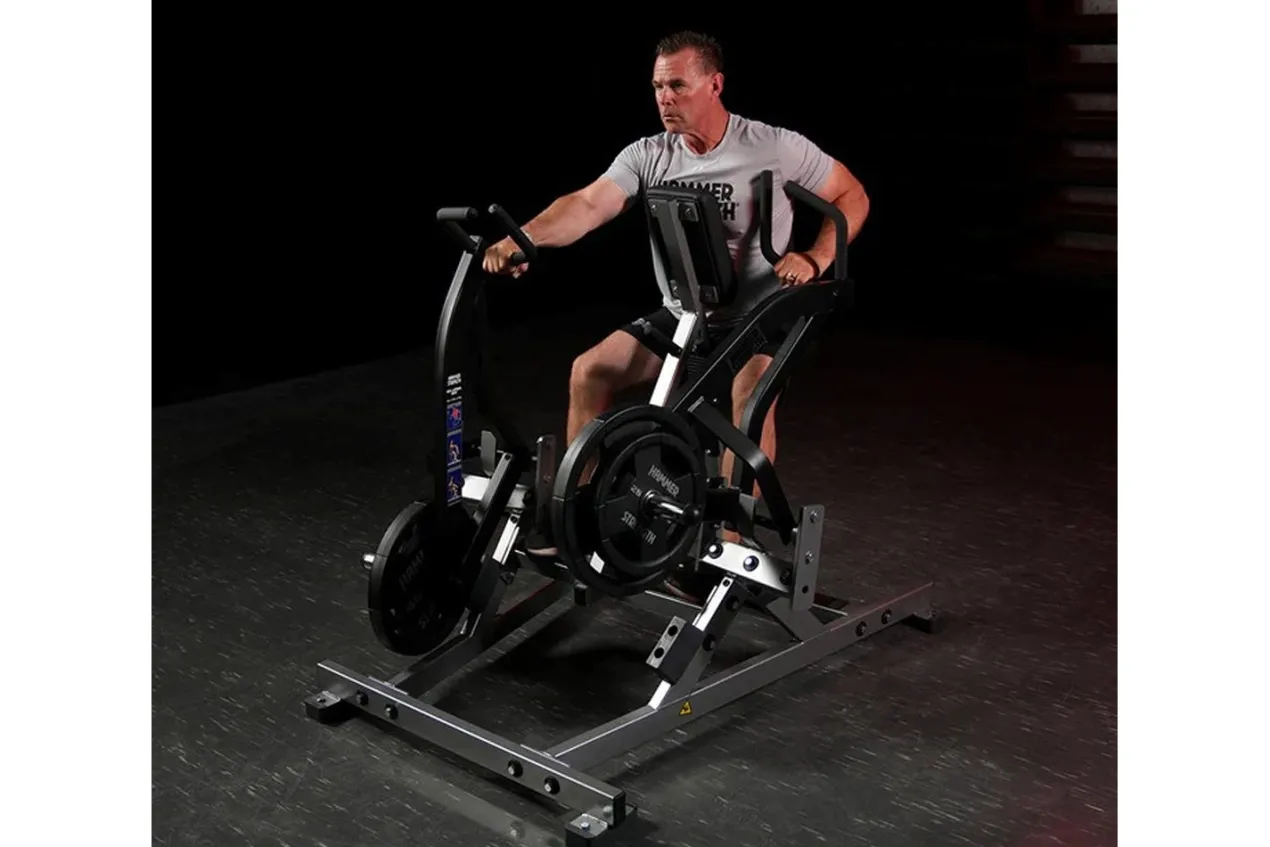 Hammer Strength Plate-Loaded Iso-Lateral Row