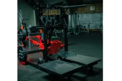 Hammer Strength Plate-Loaded Belt Squat Machine