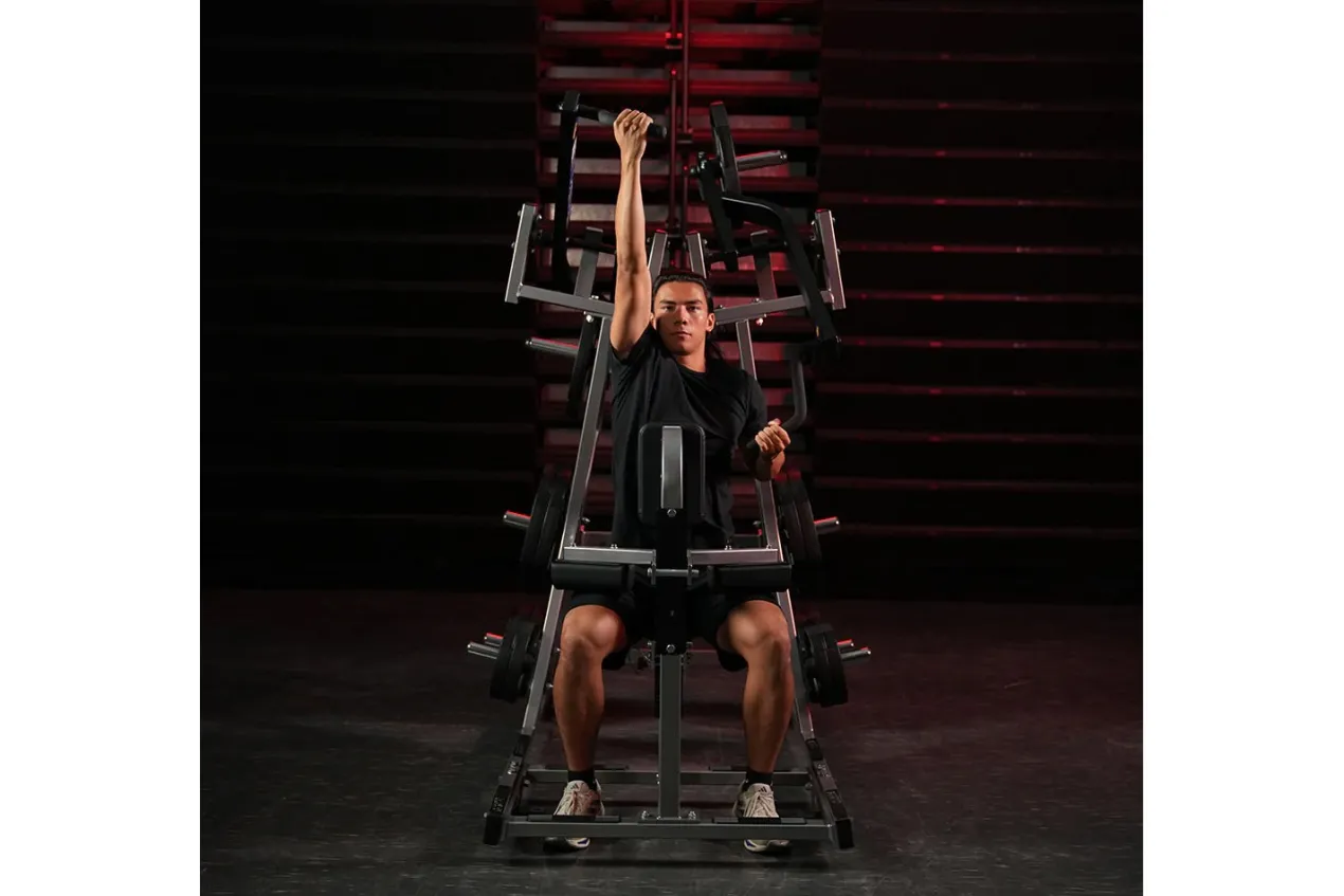 Hammer Strength Plate-Loaded Iso-Lateral Front Lat Pulldown