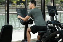 Life Fitness Club Series + (Plus) Upright Lifecycle Bike