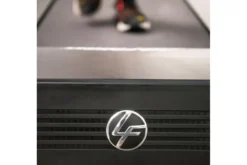 Life Fitness Run CX Treadmill
