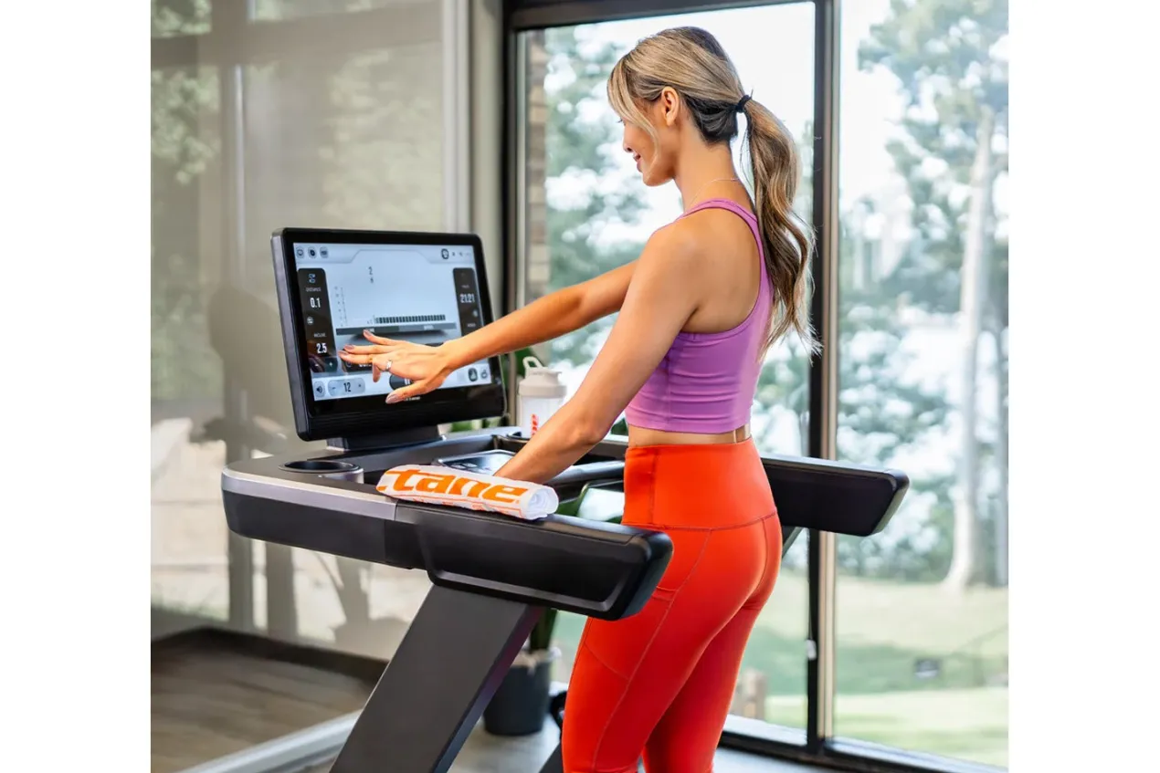 Octane OC220 Treadmill (🧨JULY 4th SALE)