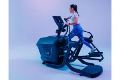 Star Trac 8VS VersaStrider Elliptical