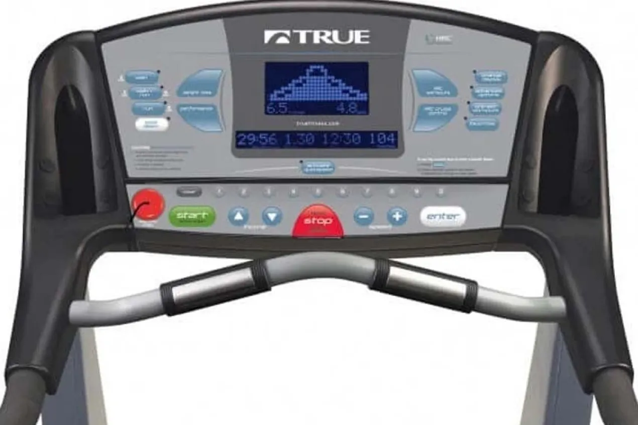 TRUE Z5.4 Treadmill With 9" TouchScreen Console