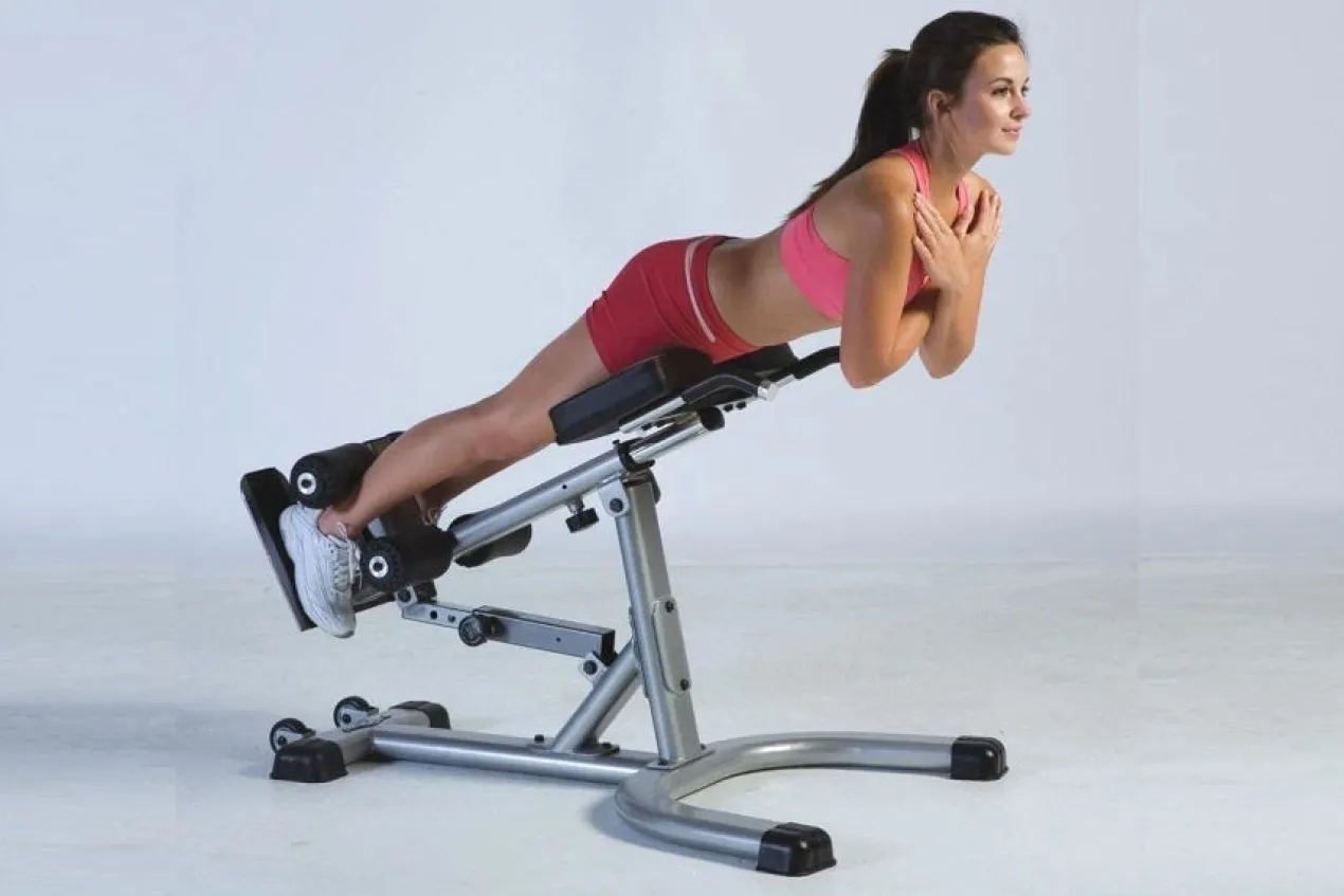 TuffStuff Evolution Series Adjustable Hyper-Extension Bench (CHE-340)